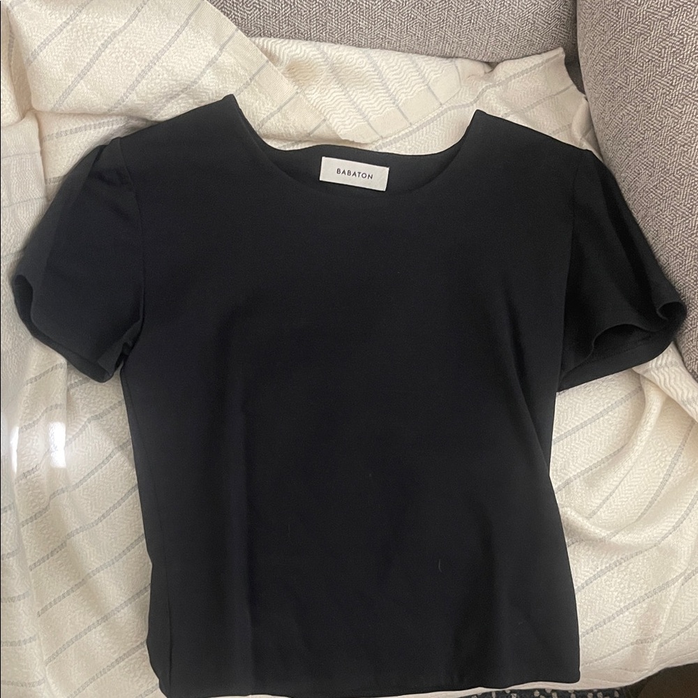 Babaton Classic Black Short Sleeve Tee